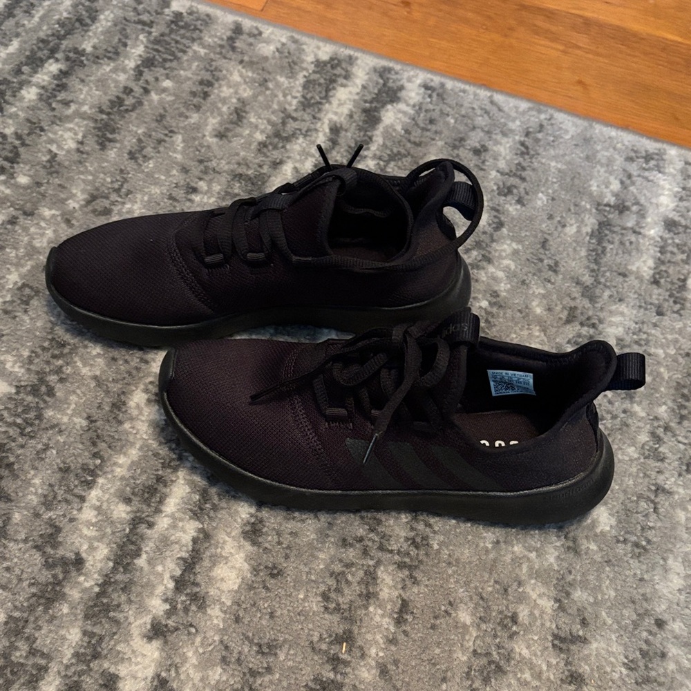 Women’s Adidas Sneakers